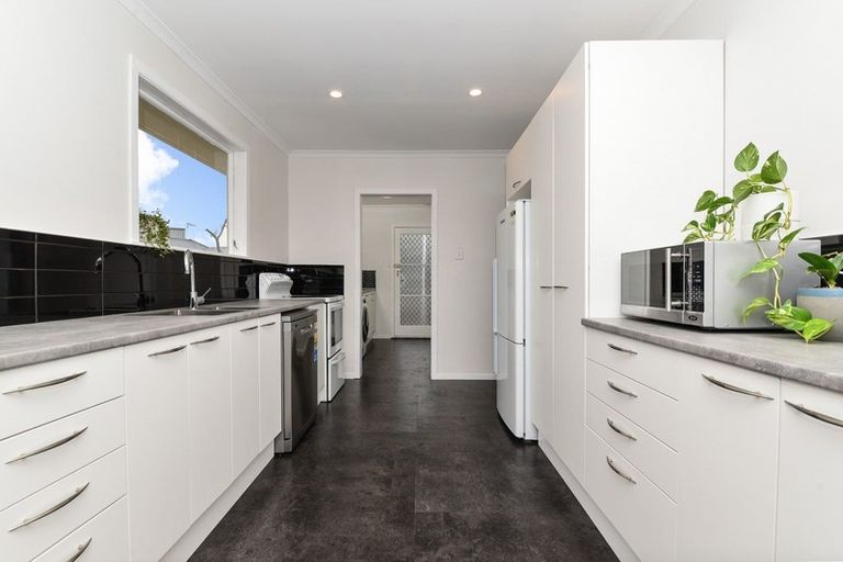 Photo of property in 30 Betley Crescent, Fairview Downs, Hamilton, 3214