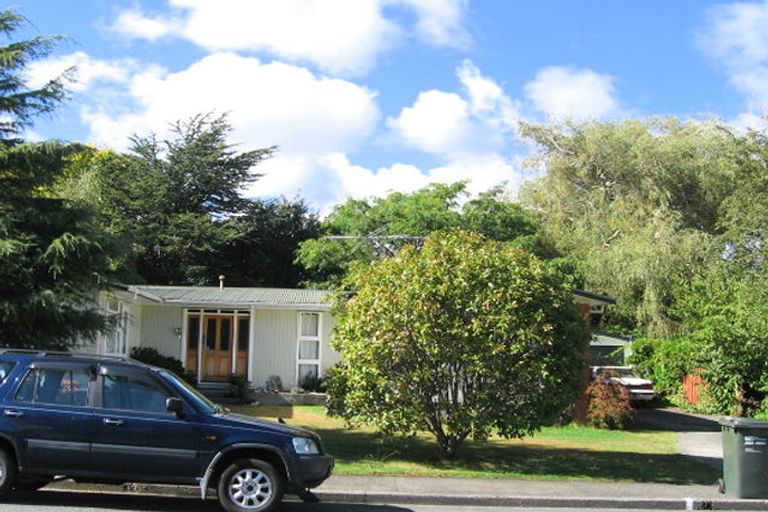 Photo of property in 38 Holdsworth Avenue, Trentham, Upper Hutt, 5018