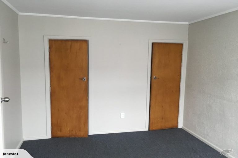 Photo of property in 2/474 Hereford Street, Linwood, Christchurch, 8011