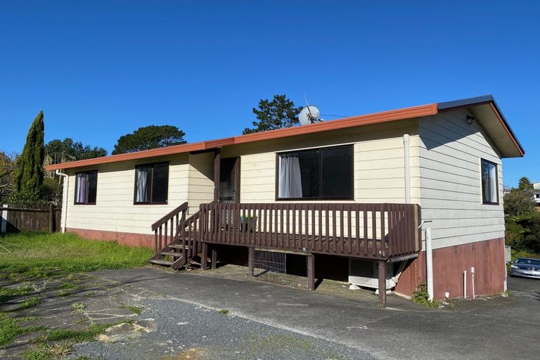Photo of property in 25 Alidade Place, Massey, Auckland, 0614