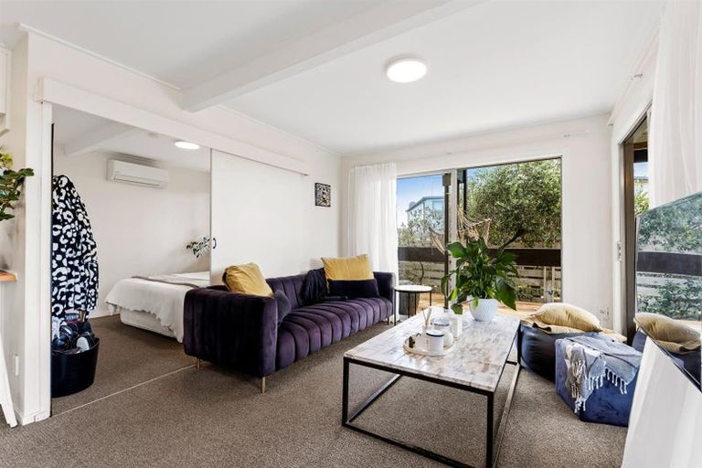 Photo of property in 6 Jane Gifford Place, Omaha, 0986