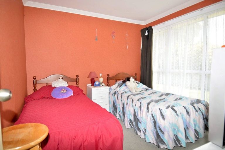 Photo of property in 24 Adamson Crescent, Glengarry, Invercargill, 9810