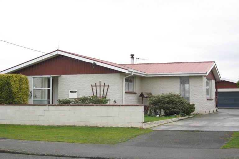 Photo of property in 230 Mcquarrie Street, Kingswell, Invercargill, 9812