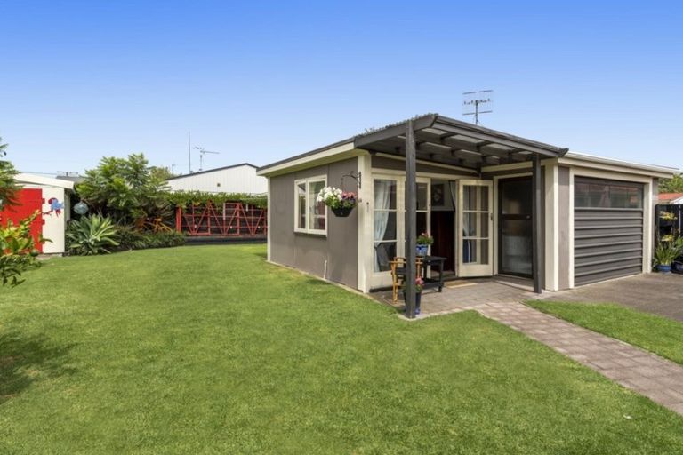 Photo of property in 4 Tyrone Street, Greerton, Tauranga, 3112