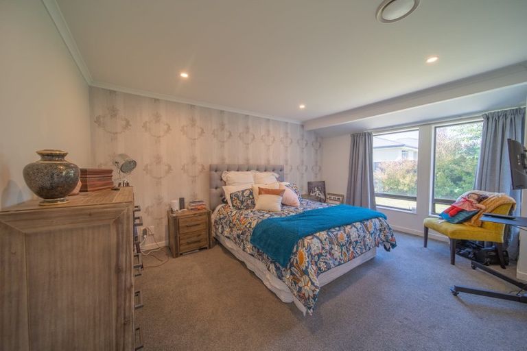 Photo of property in 81 Waratah Street, Avondale, Christchurch, 8061