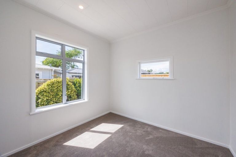 Photo of property in 25 Brightwater Terrace, Terrace End, Palmerston North, 4410
