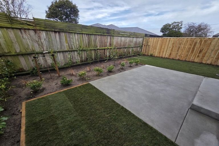 Photo of property in 1/174 Olliviers Road, Phillipstown, Christchurch, 8011