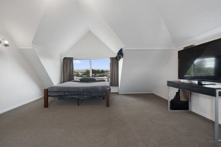 Photo of property in 77 Coopers Road, Gate Pa, Tauranga, 3112