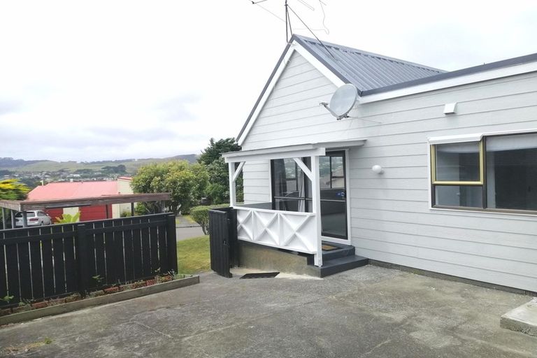 Photo of property in 2 Jasons Place, Churton Park, Wellington, 6037