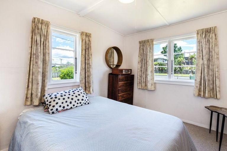 Photo of property in 15 Kowhai Street, Mangakino, 3421
