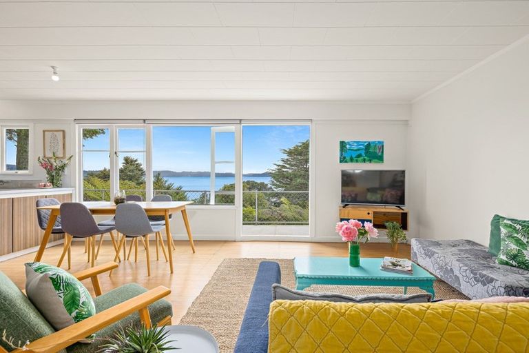 Photo of property in 9 Ferndale Drive, Snells Beach, 0920