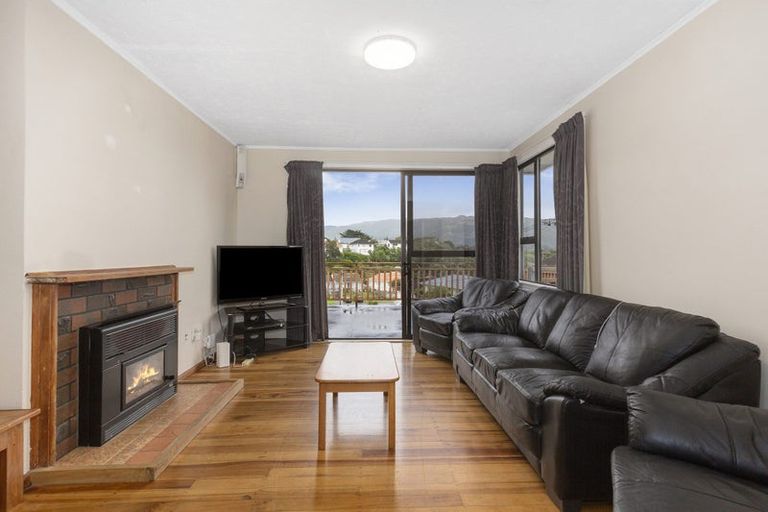 Photo of property in 109 Mckillop Street, Ranui, Porirua, 5024
