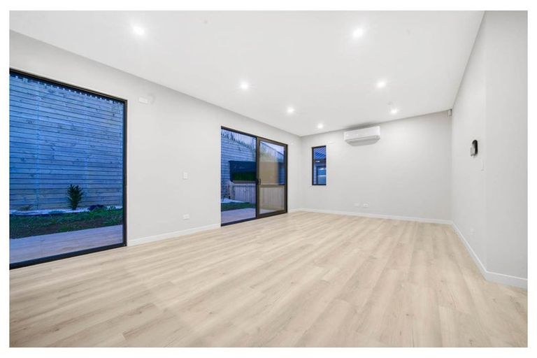 Photo of property in 28 Bannockburn Road, Opaheke, 2113