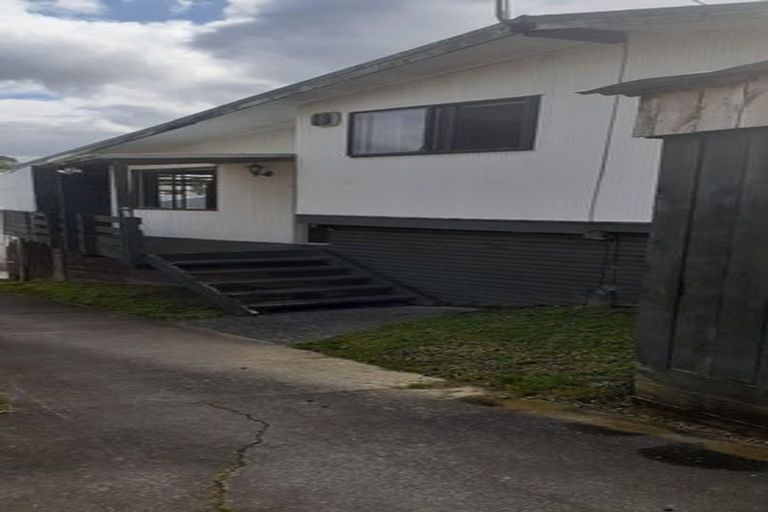 Photo of property in 45 Brian Crescent, Stanmore Bay, Whangaparaoa, 0932