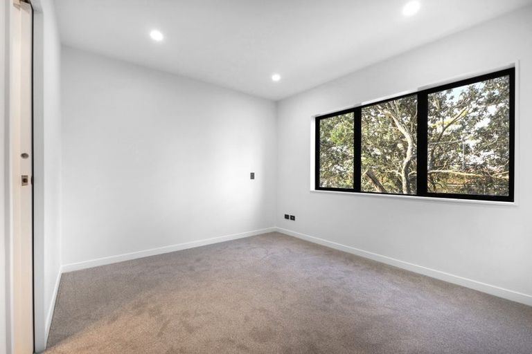 Photo of property in 3/399 Massey Road, Mangere East, Auckland, 2024