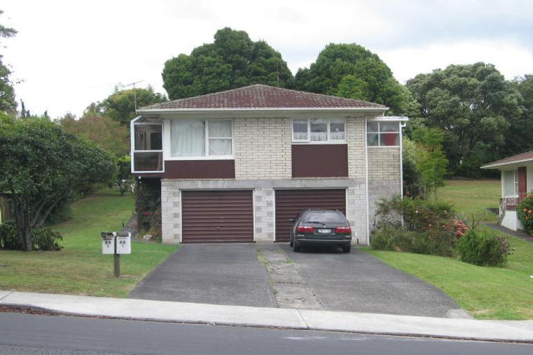 Photo of property in 1/69 Chartwell Avenue, Glenfield, Auckland, 0629