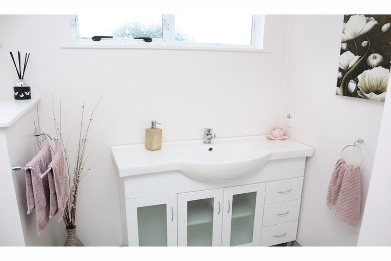 Photo of property in 1 Whau Valley Road, Whau Valley, Whangarei, 0112