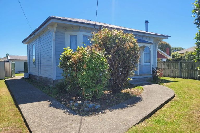 Photo of property in 1 Seddon Street, Temuka, 7920