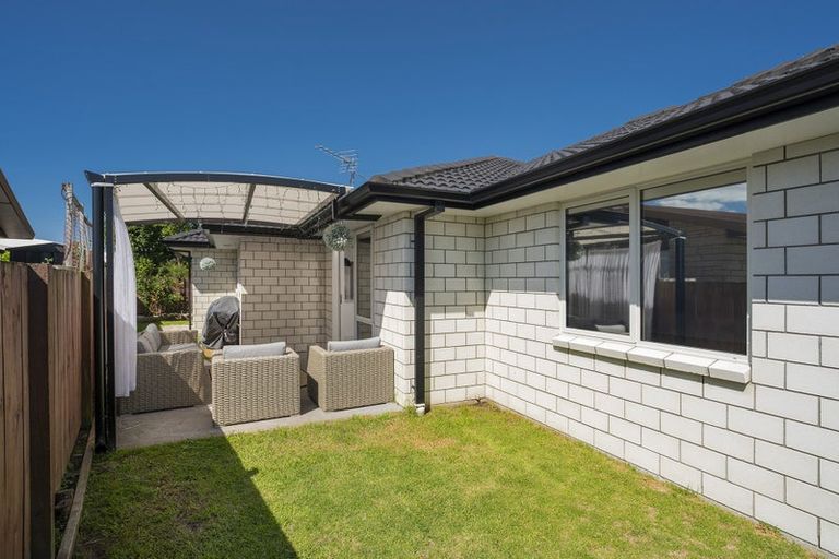 Photo of property in 27 Waterside Drive, Pyes Pa, Tauranga, 3112