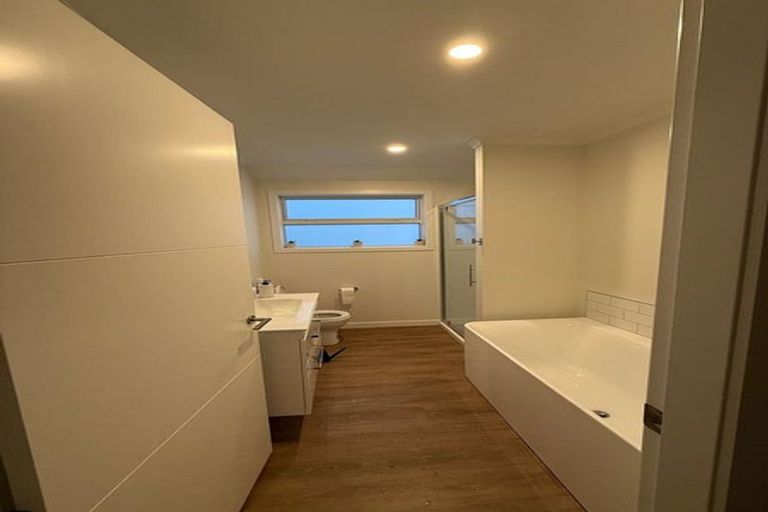 Photo of property in 4 Tarata Lane, Avalon, Lower Hutt, 5011