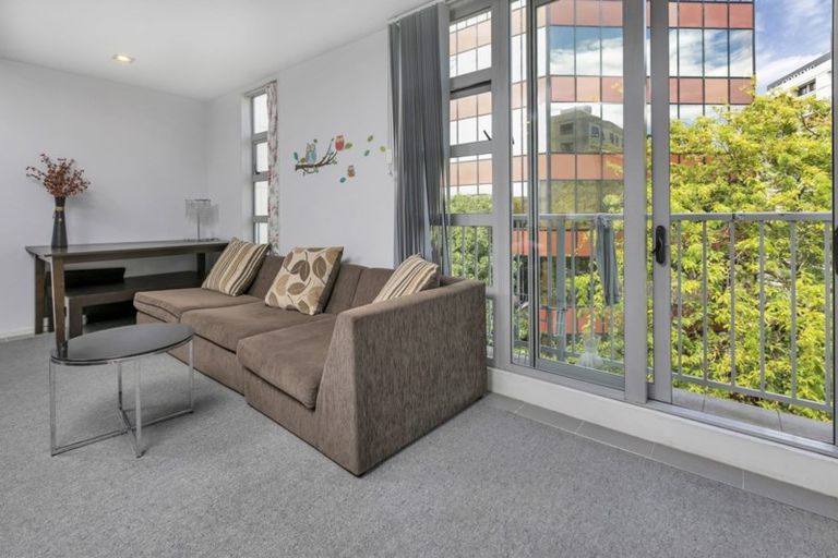 Photo of property in 22 Liverpool Street, Epsom, Auckland, 1023