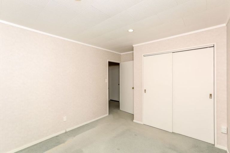 Photo of property in 1/217 Coronation Avenue, Welbourn, New Plymouth, 4310