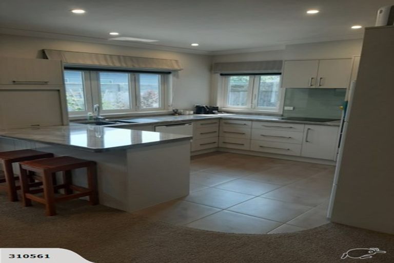 Photo of property in 60 Pipiroa Road, Ngatea, 3503