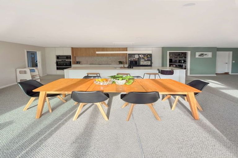 Photo of property in 124 Churcher Street, Maewa, Feilding, 4702