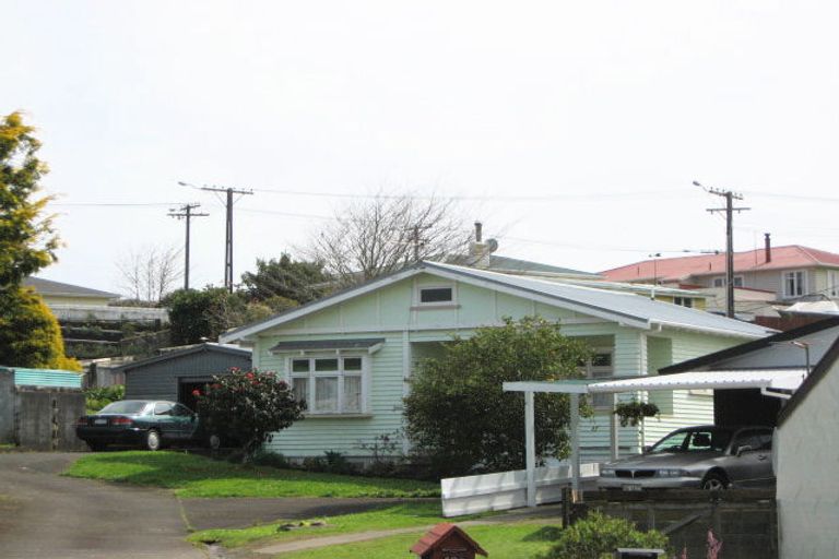 Photo of property in 40a Stafford Street, Waitara, 4320