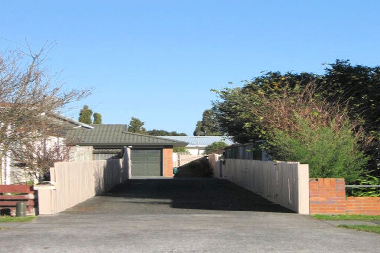 Photo of property in 71a Willis Road, Papakura, 2110