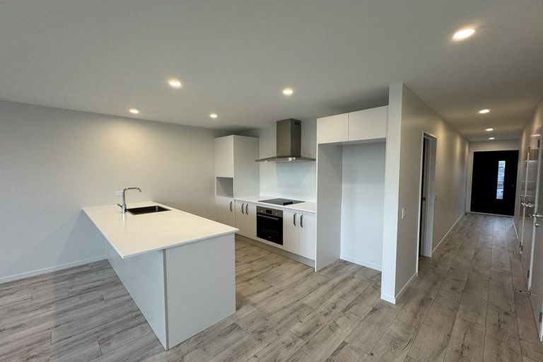 Photo of property in 9 Mccahon Lane, Rolleston, 7615