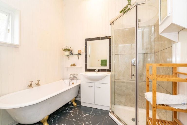 Photo of property in 2 Islington Street, North East Valley, Dunedin, 9010