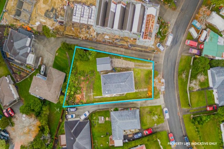 Photo of property in 13 Cherry Tree Place, Massey, Auckland, 0614