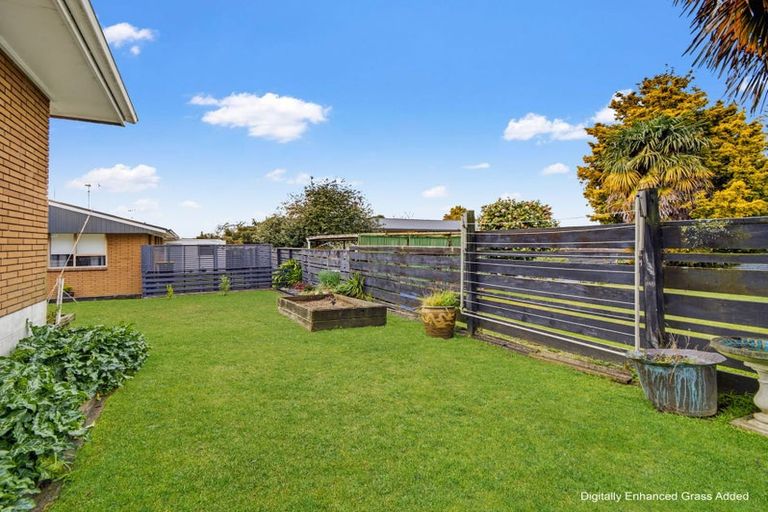 Photo of property in 2/1151 Bank Street, Te Awamutu, 3800