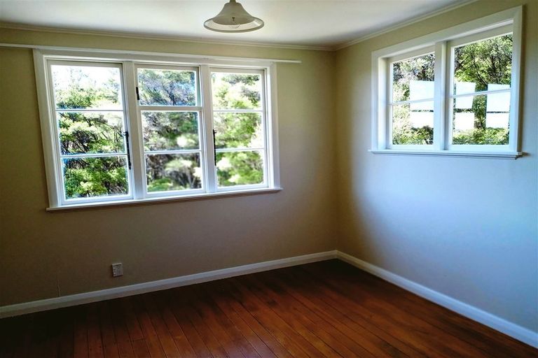 Photo of property in 15 Lichen Grove, Russell, 0272