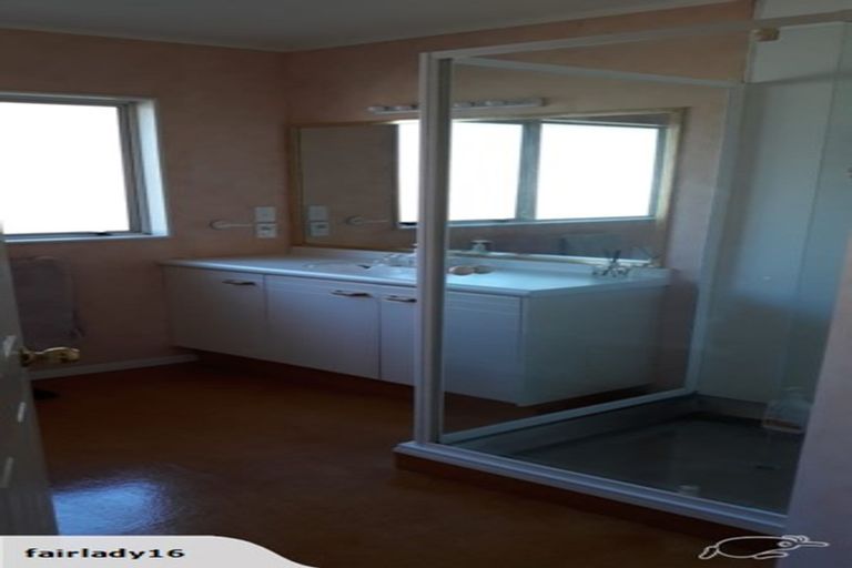 Photo of property in 10 Kingsgate Close, Havelock North, 4130