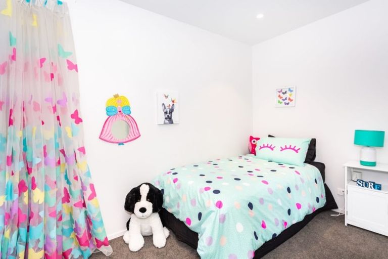 Photo of property in 39 Stoke Street, Sumner, Christchurch, 8081