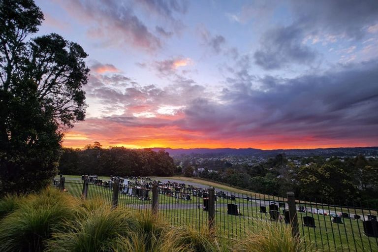 Photo of property in 86 Sunhill Road, Sunnyvale, Auckland, 0612