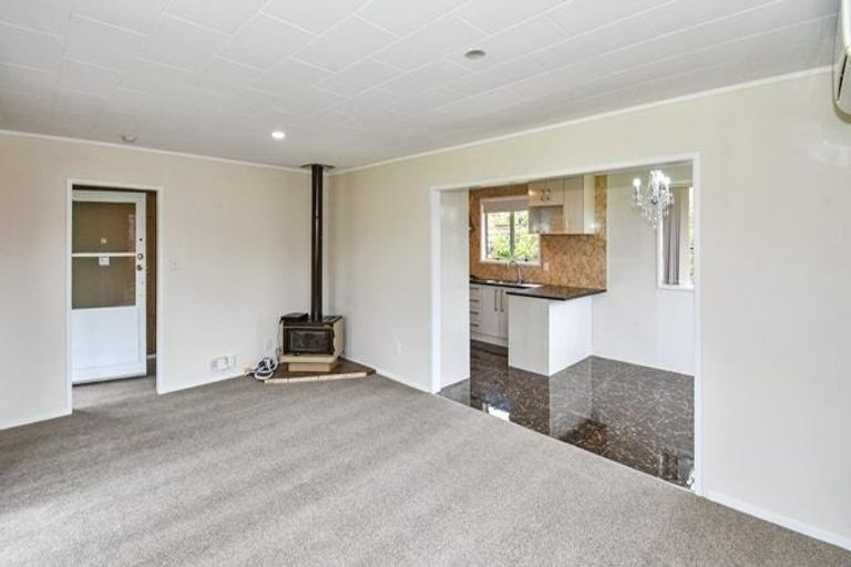 Photo of property in 16a Mclean Avenue, Papatoetoe, Auckland, 2025