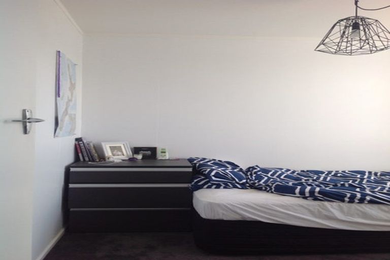 Photo of property in 1 Aurora Street, Petone, Lower Hutt, 5012