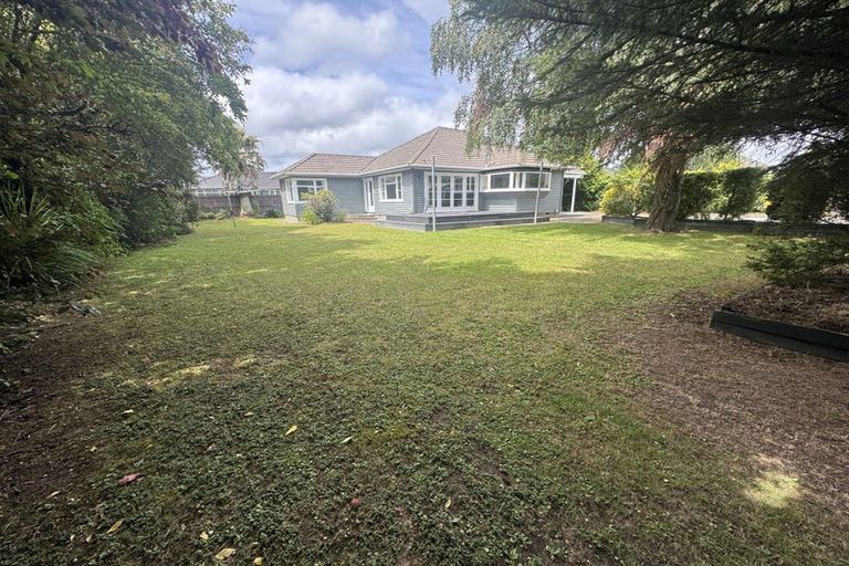 Photo of property in 34 Glenfield Crescent, Mairehau, Christchurch, 8052