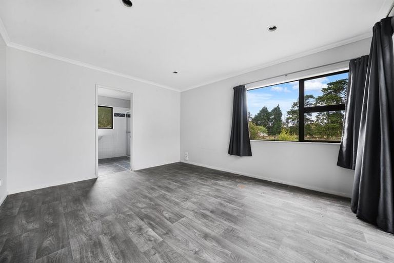 Photo of property in 220 Popes Road, Takanini, 2105