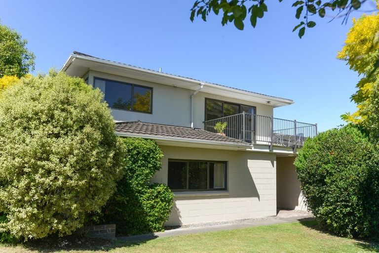 Photo of property in 36 Durham Drive, Havelock North, 4130