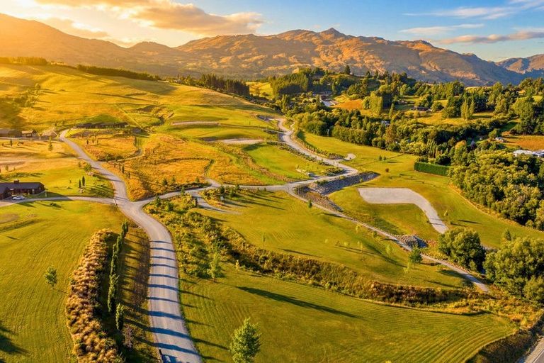 Photo of property in 16 Station Rise, Dalefield, 9371