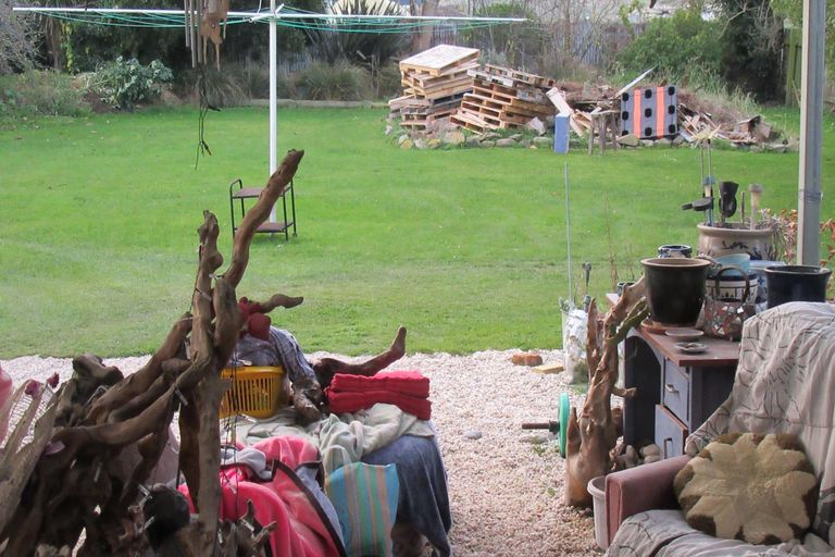 Photo of property in 6 Massey Street, Waimate, 7924