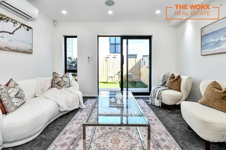 Photo of property in 4/32 Beaumonts Way, Manurewa, Auckland, 2102