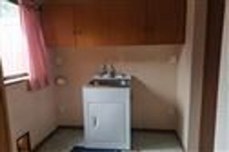 Photo of property in 29 Athol Terrace, Upper Riccarton, Christchurch, 8041