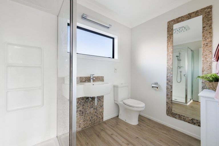 Photo of property in 19 Revell Drive, Ohauiti, Tauranga, 3112