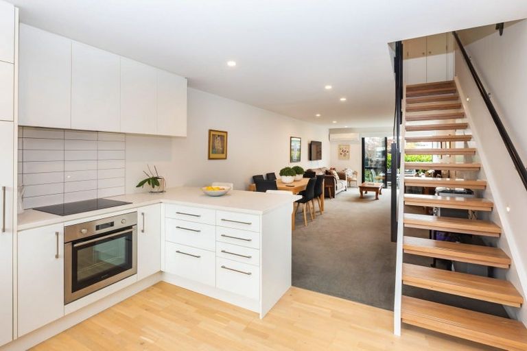 Photo of property in 3/136 Sherborne Street, St Albans, Christchurch, 8014