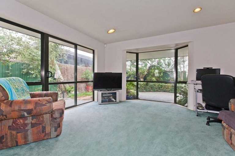 Photo of property in 2/55a Wyon Street, Linwood, Christchurch, 8062